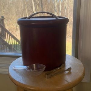 Walnut Grain With Handle Double Walled 3-Quart Insulated Ice Bucket + Ice Tong